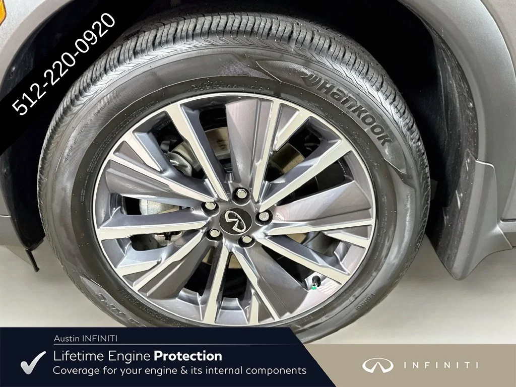 New 2027 Gray INFINITI LUXE image 43