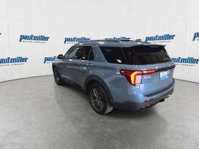 New 2026 Vapor Blue Metallic Ford ST-Line image 9