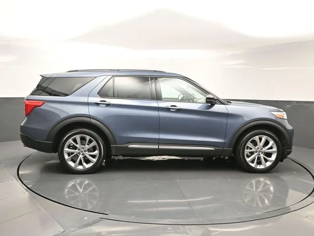 Used 2021 Blue Ford Platinum image 8