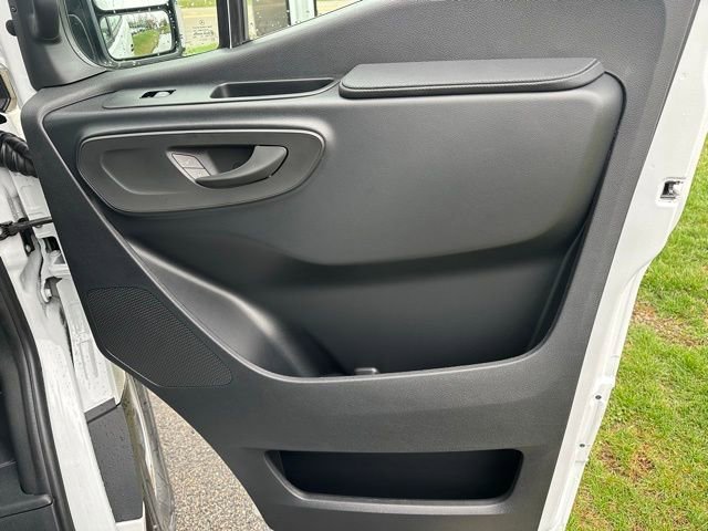 New 2026 Arctic White Mercedes-Benz Cargo 144 WB image 50