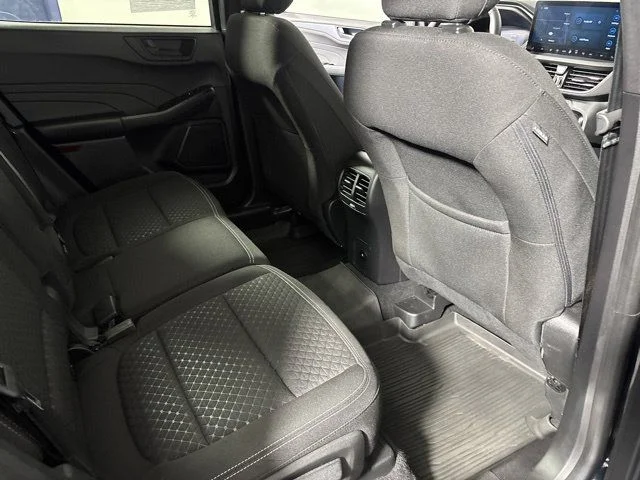 Used 2023 Black Ford Active image 28