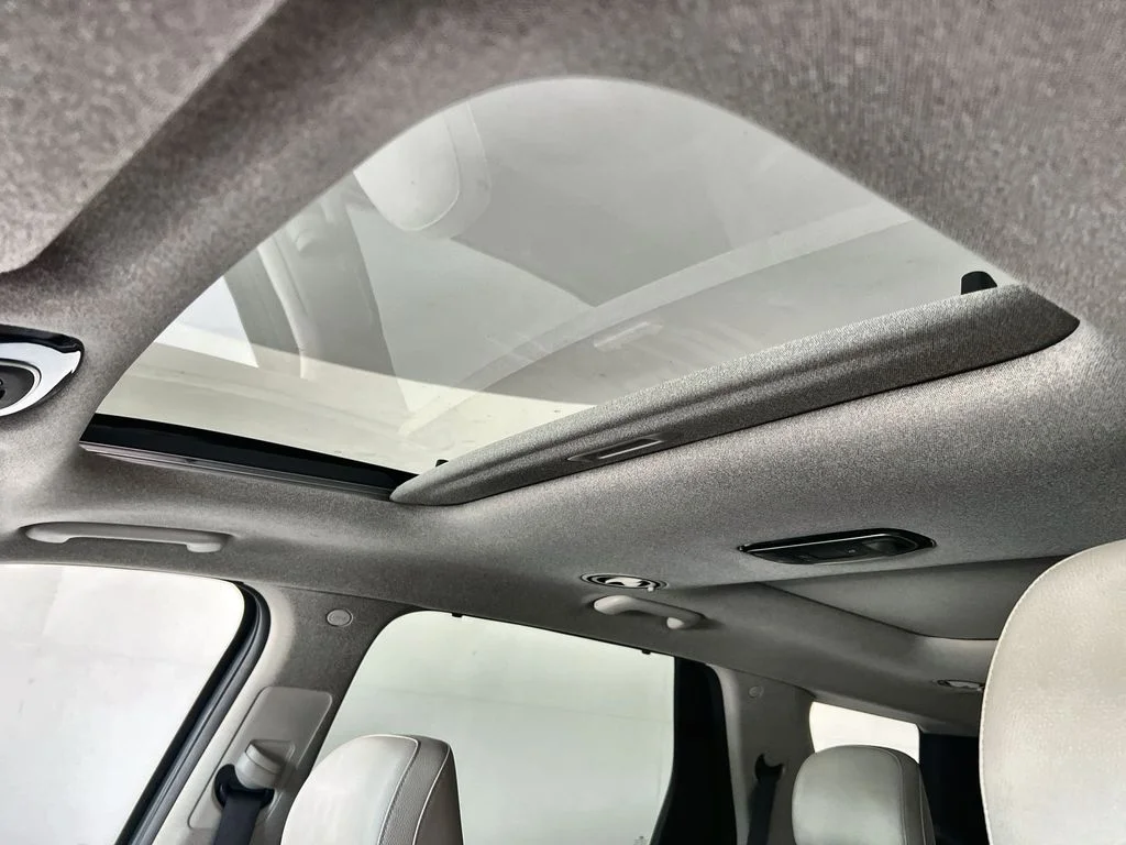 Used 2024 Gray Hyundai Limited image 16