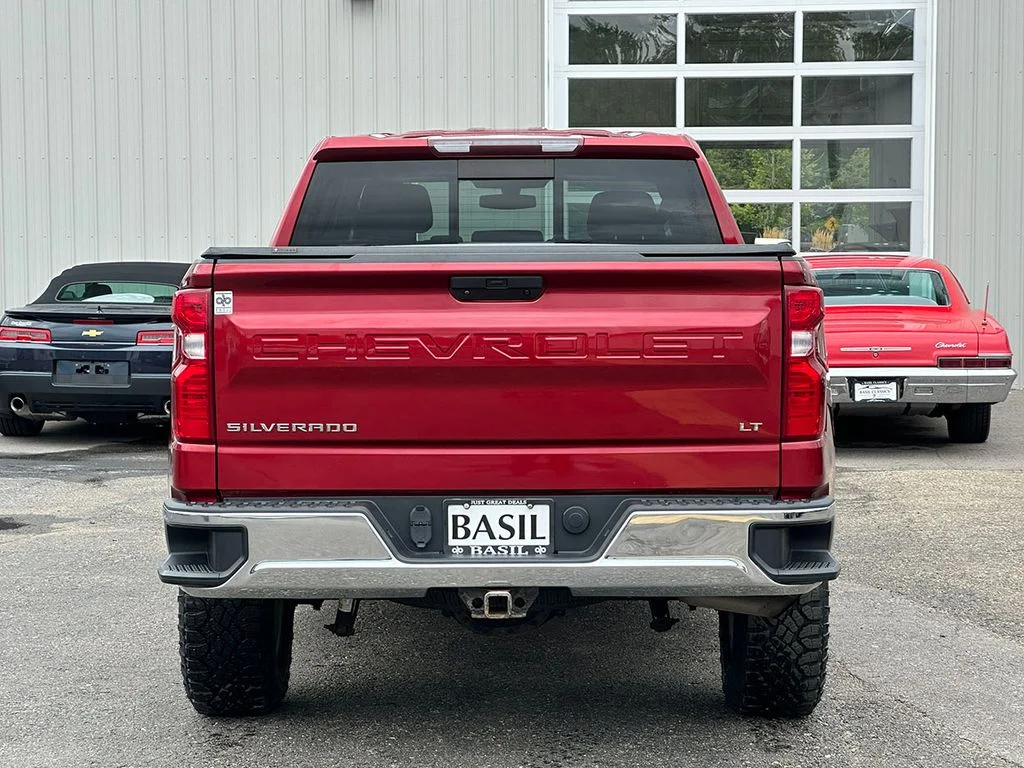 Used 2019 Red Chevrolet LT image 12