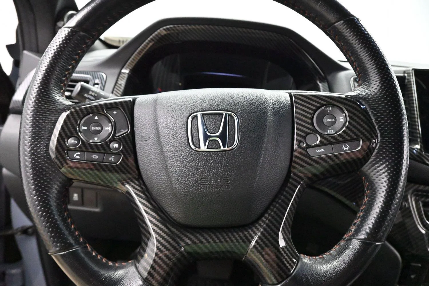 Used 2022 Sonic Gray Pearl Honda TrailSport AWD image 21