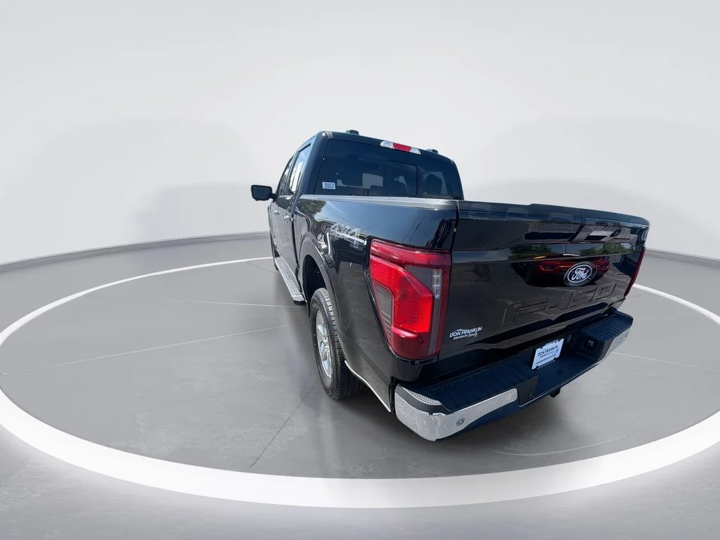 Used 2024 Black Ford XLT image 6