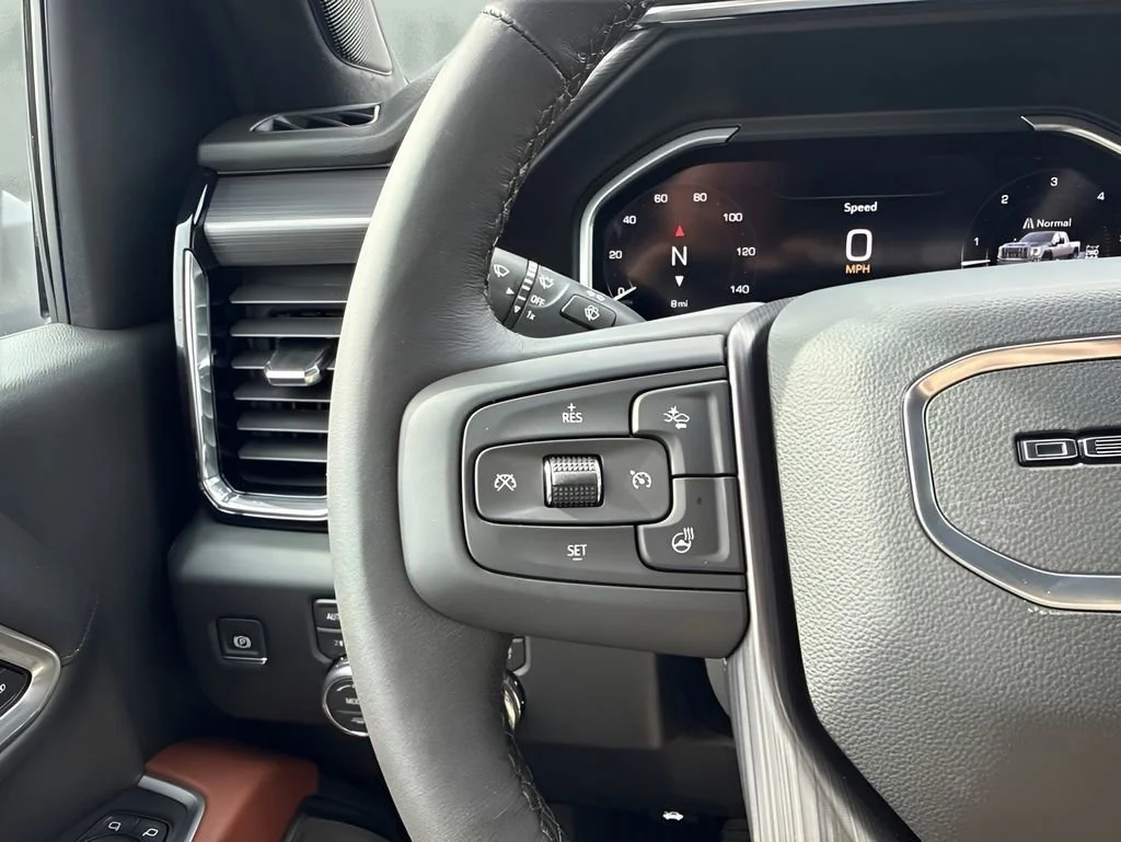 New 2026 Glacier White Tricoat GMC Denali Ultimate image 24