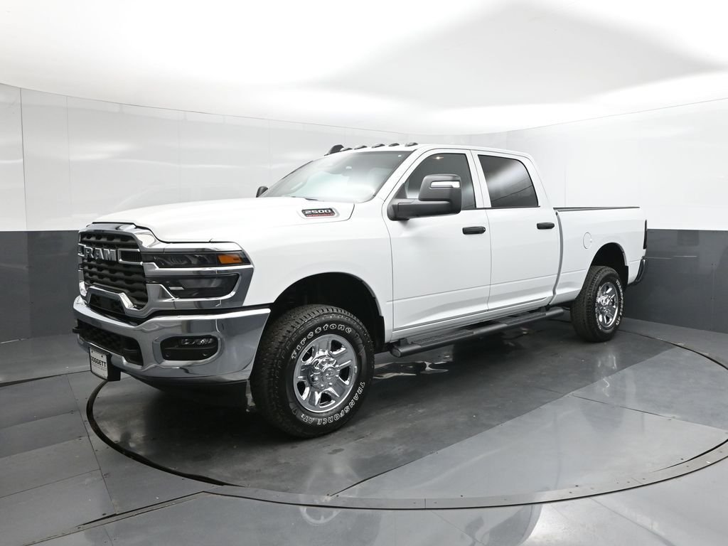 New 2026 Bright White Clearcoat RAM Tradesman image 34