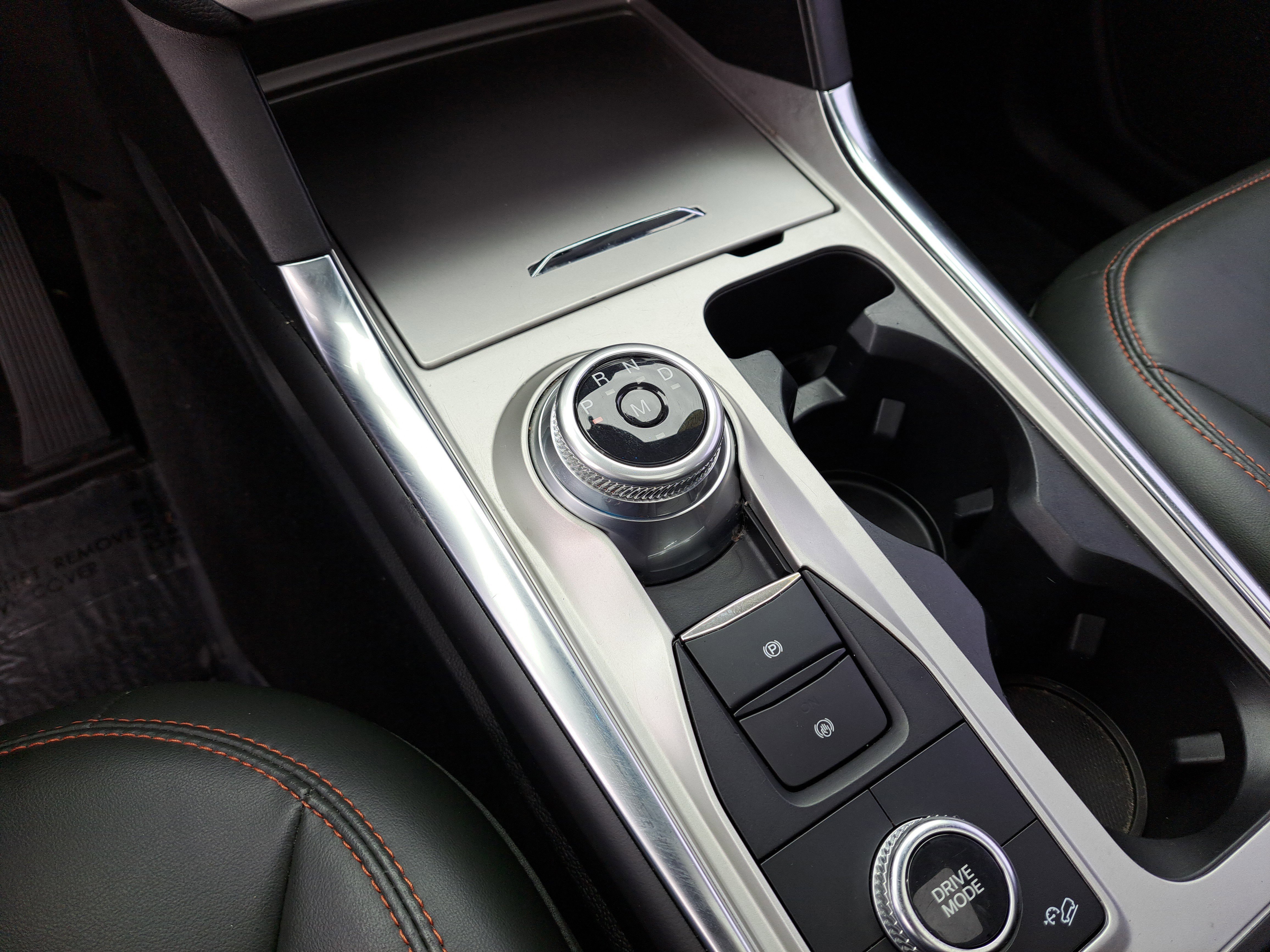 2022 Ford Explorer TIMBERLINE - Photo 18