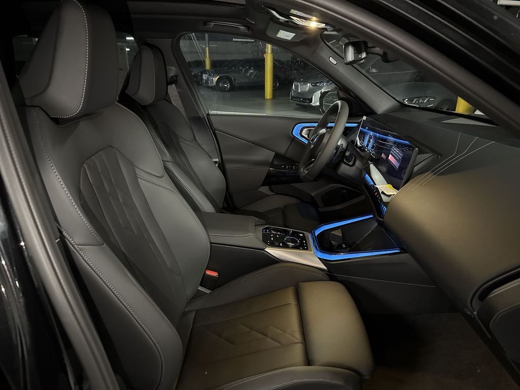 New 2026 Black Sapphire Metallic BMW 30 xDrive image 25