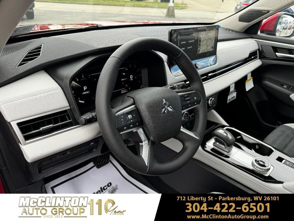 2026 Mitsubishi Outlander SE - Photo 18