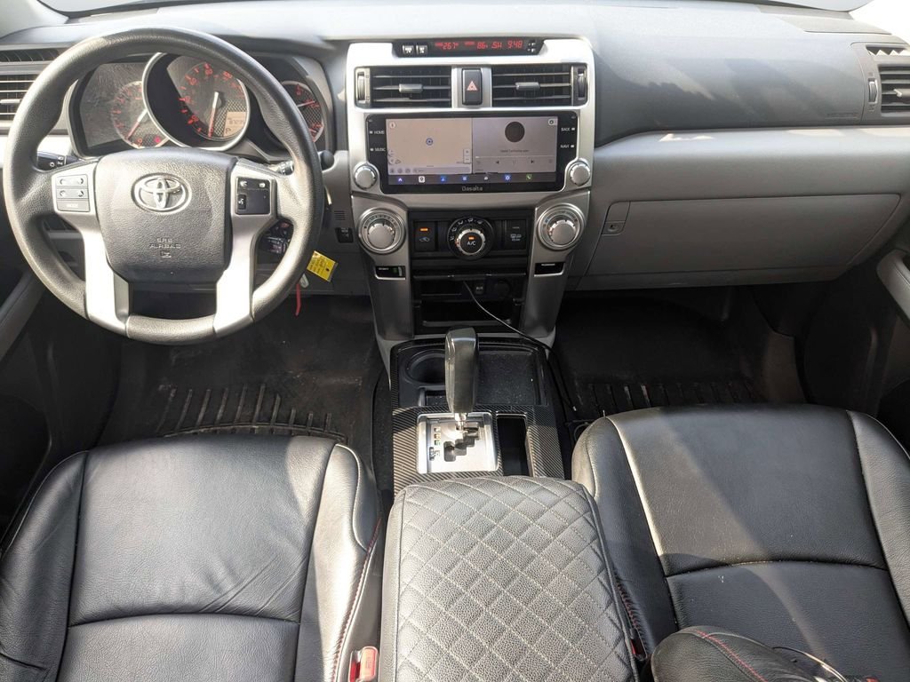 Used 2012 Gray Toyota SR5 image 14