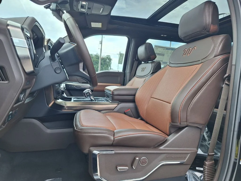 New 2026 Agate Black Metallic Ford King Ranch® image 13