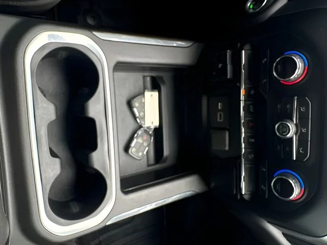 Used 2019  Chevrolet LT Trail Boss image 16