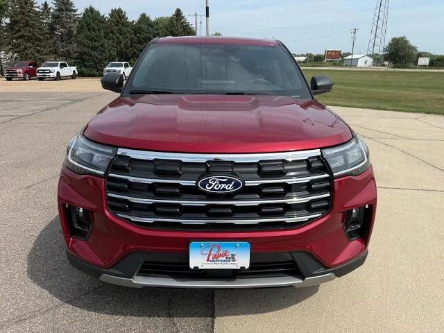 New 2027 Ruby Red Metallic Tinted Clearcoat Ford Active image 45