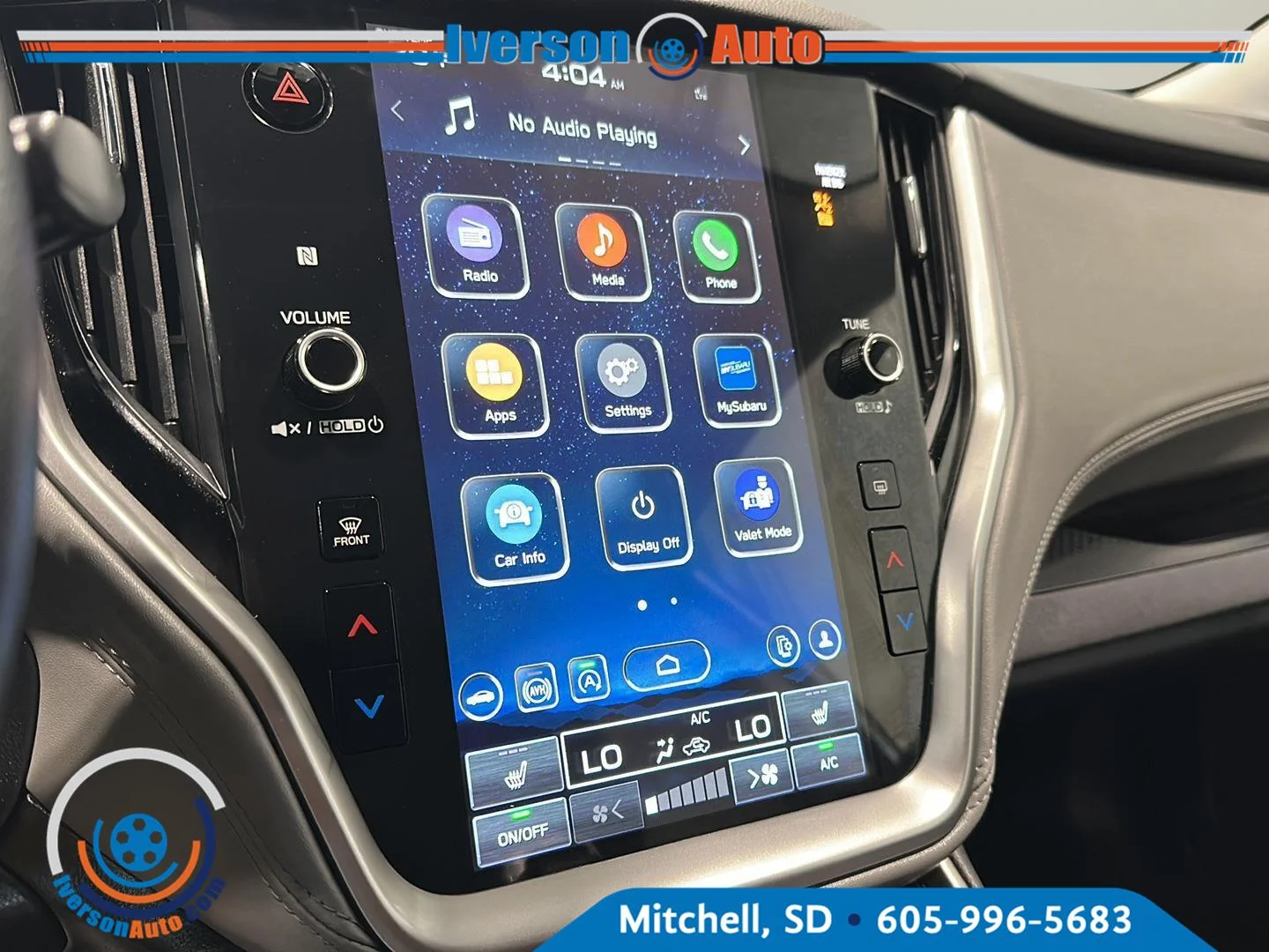 Used 2025 Ice Silver Metallic Subaru Premium image 19