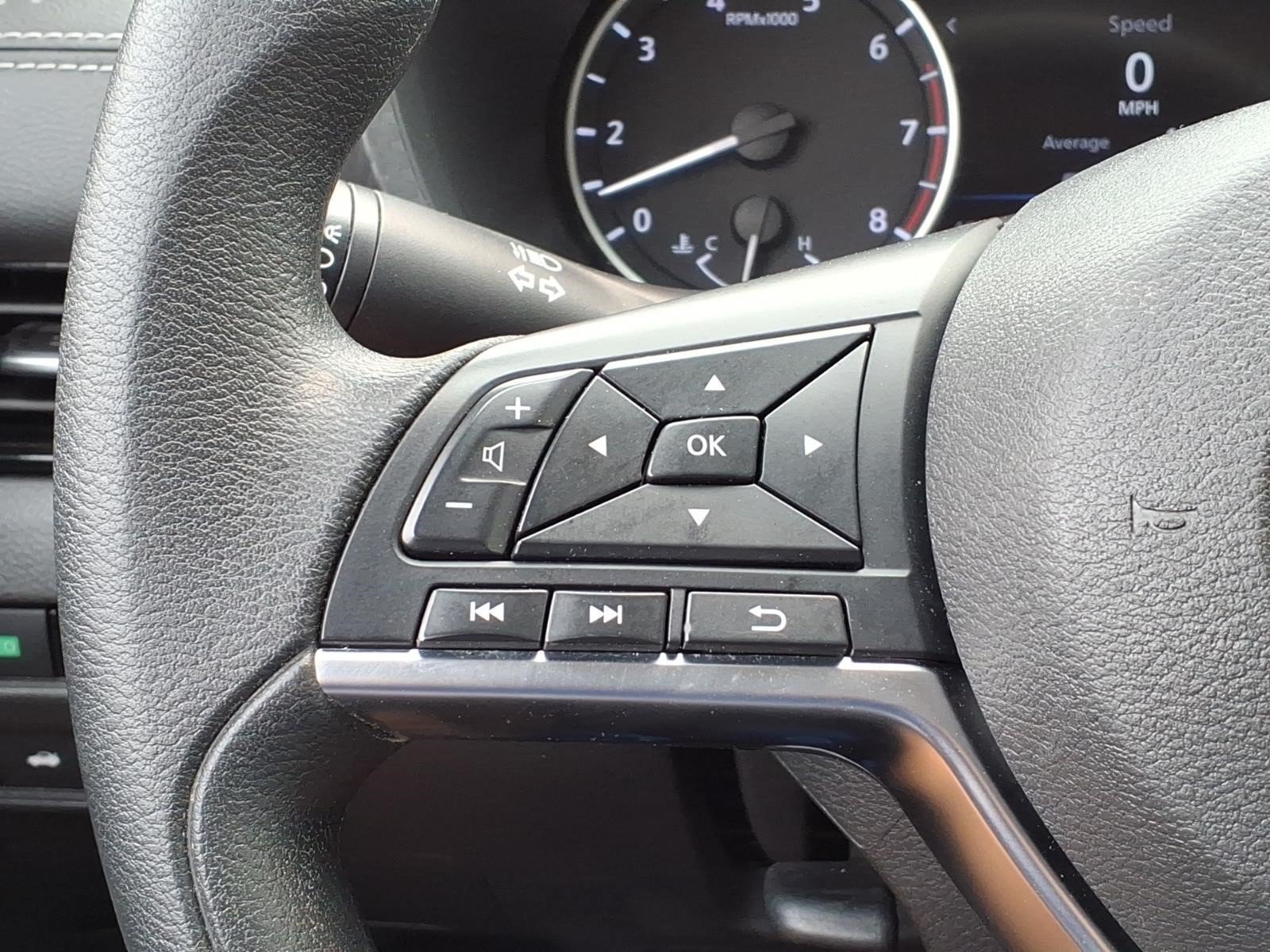 Used 2025 Super Black Kh3 Nissan SV image 22