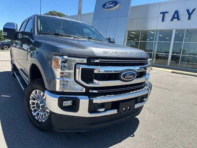 Used 2022 Carbonized Gray Metallic Ford XLT image 5