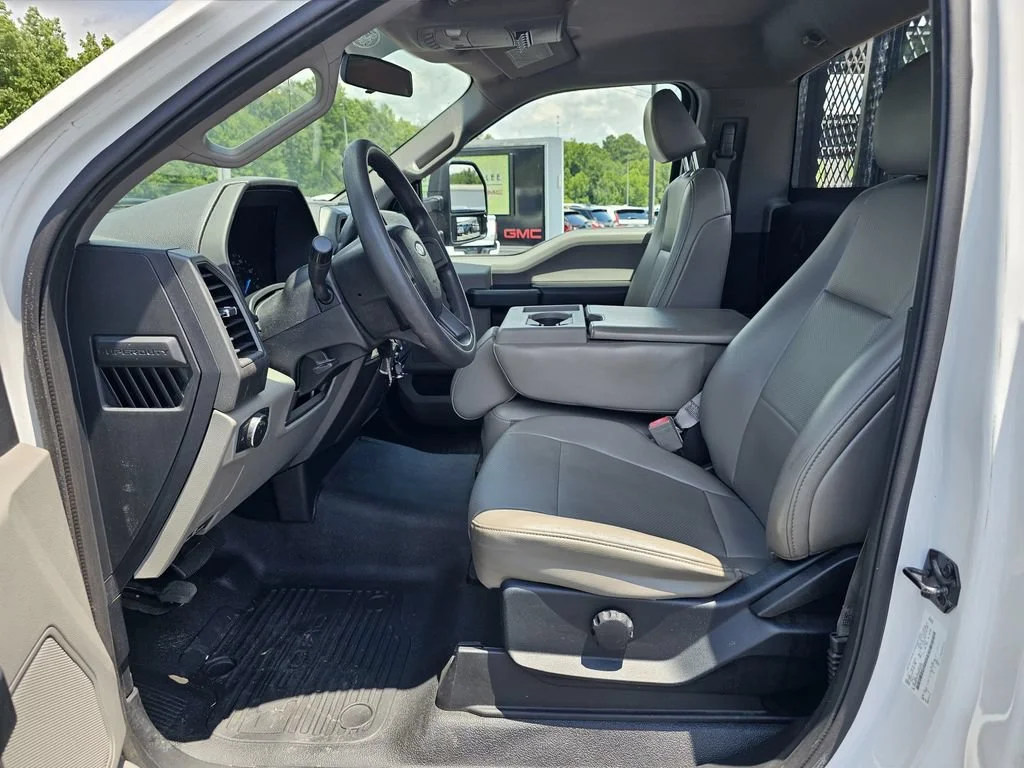 Used 2017 Oxford White Ford XL image 15