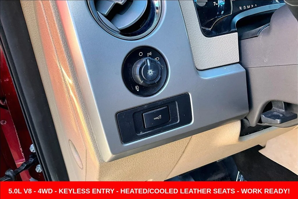 Used 2013  Ford Lariat image 13