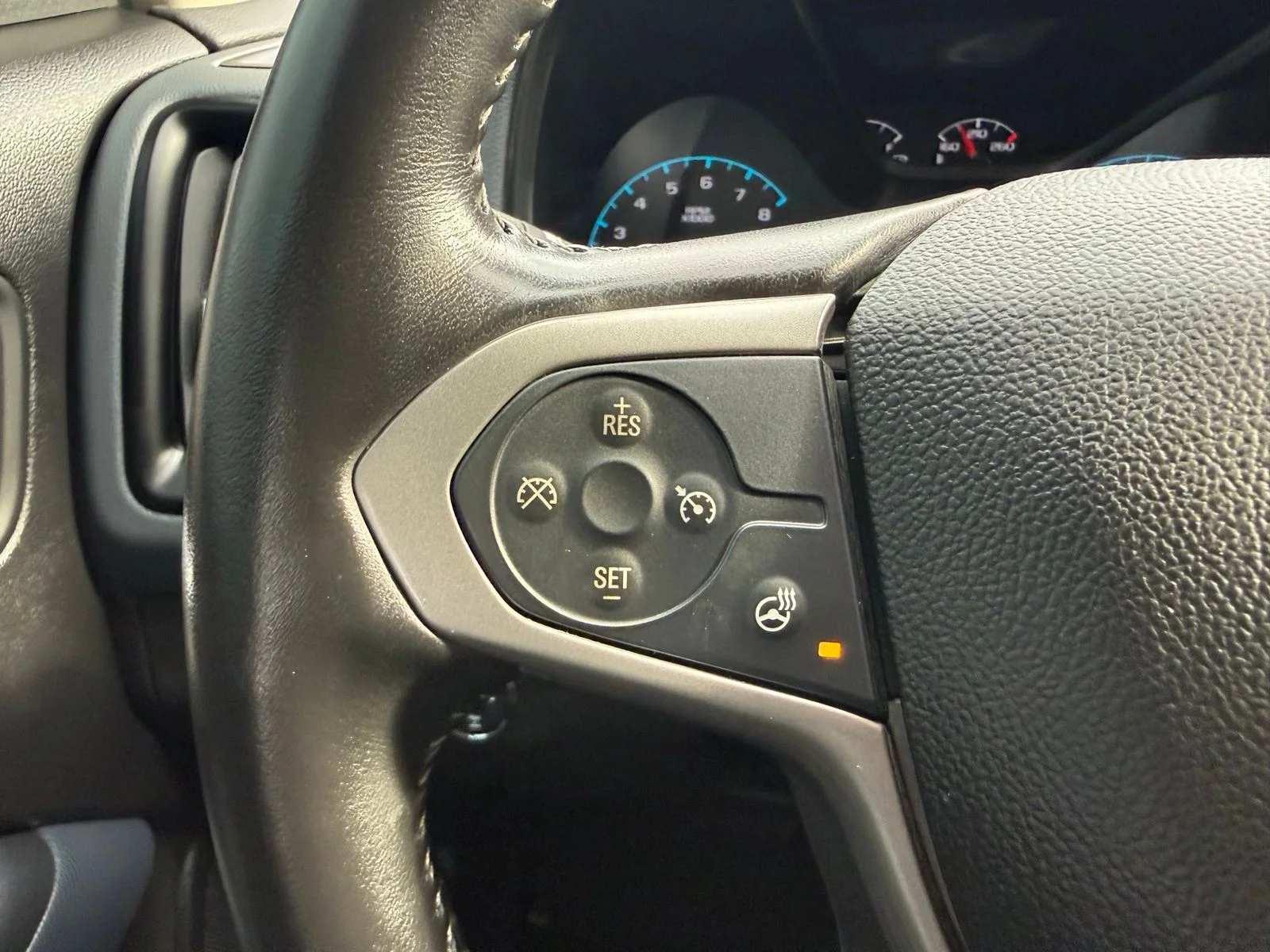 2021 Chevrolet Colorado Z71 - Photo 18