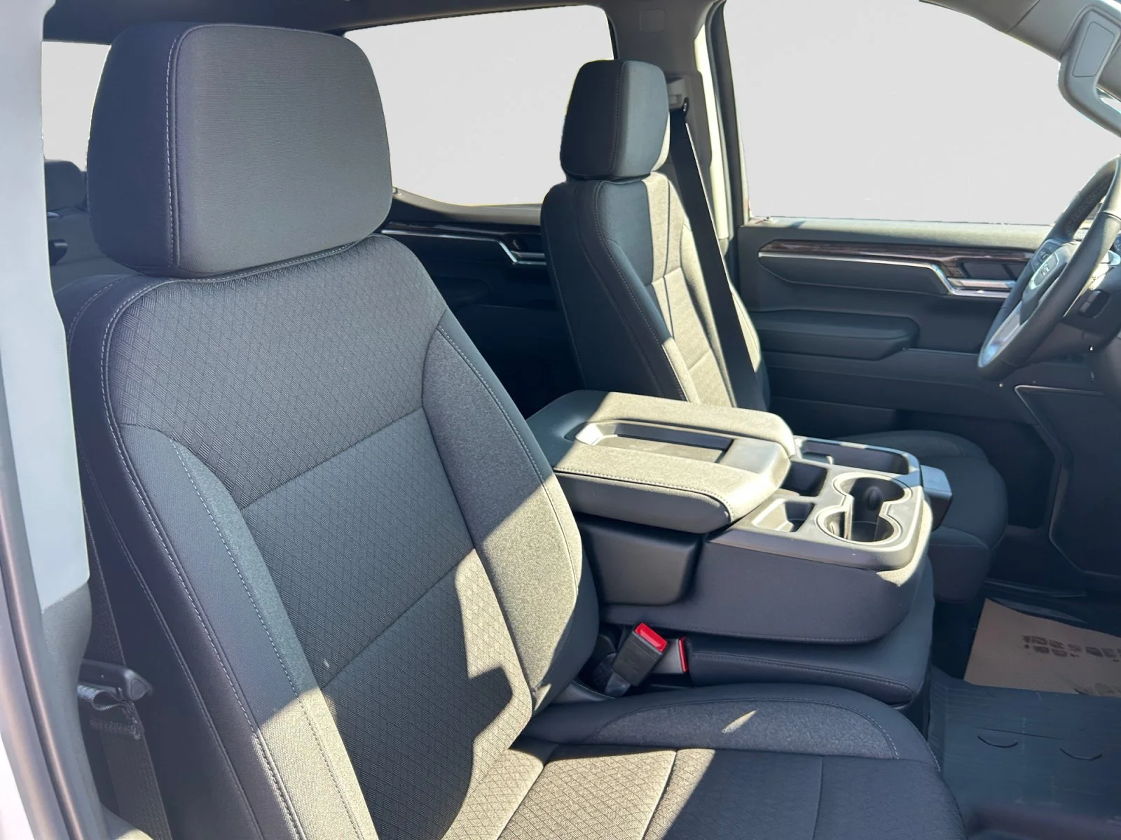 New 2026 Summit White GMC Elevation image 12