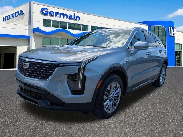 2025 Cadillac XT4 Premium Luxury's photo