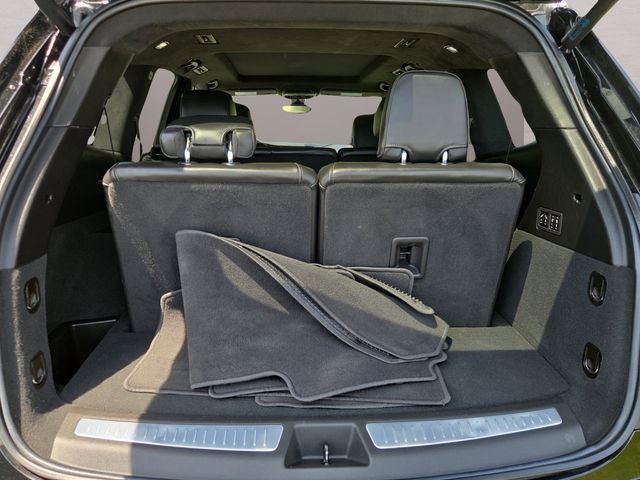 Used 2024  Cadillac Sport image 38
