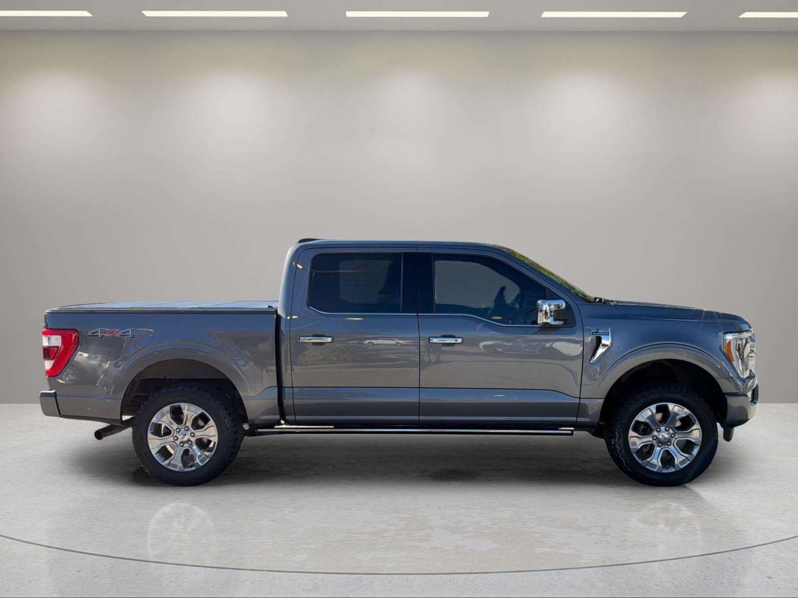 Used 2021 Carbonized Gray Metallic Ford Platinum image 7