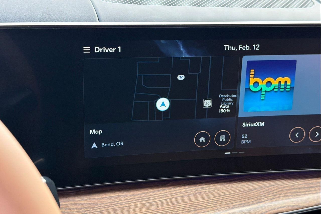 New 2026 Green Hyundai Limited AWD image 25
