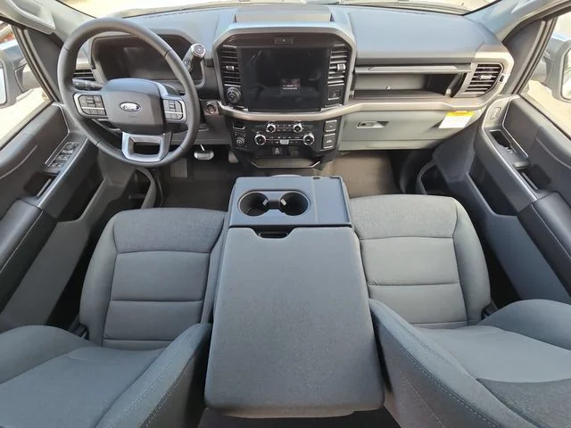 New 2026 White Ford XLT image 32