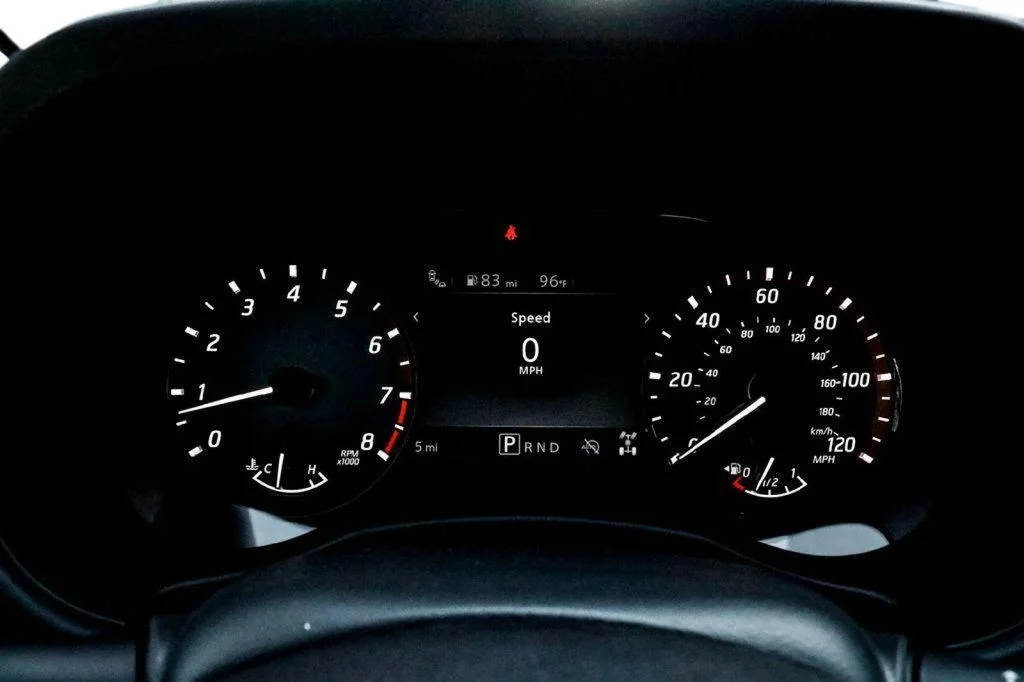2025 Nissan Frontier PRO-4X - Photo 14