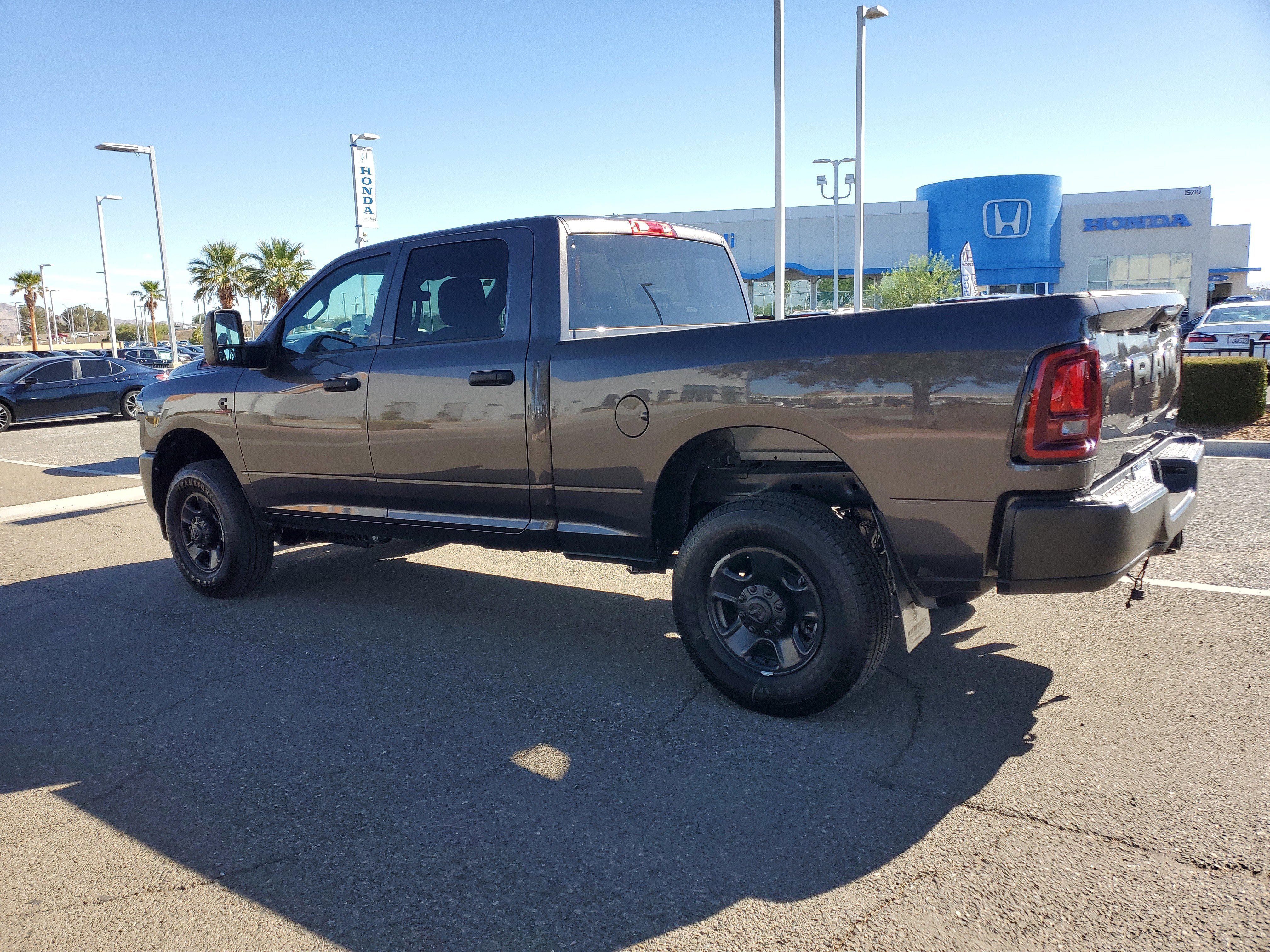 2026 RAM 2500 Tradesman - Photo 5