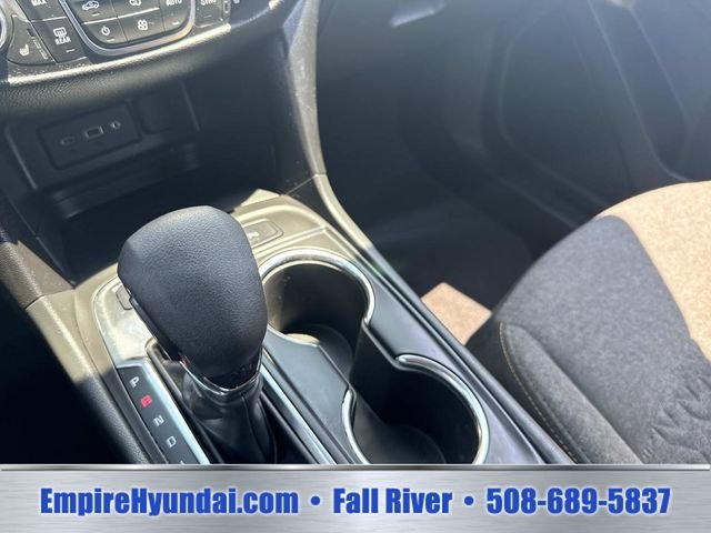 Used 2024 Sterling Gray Metallic Chevrolet LT image 27