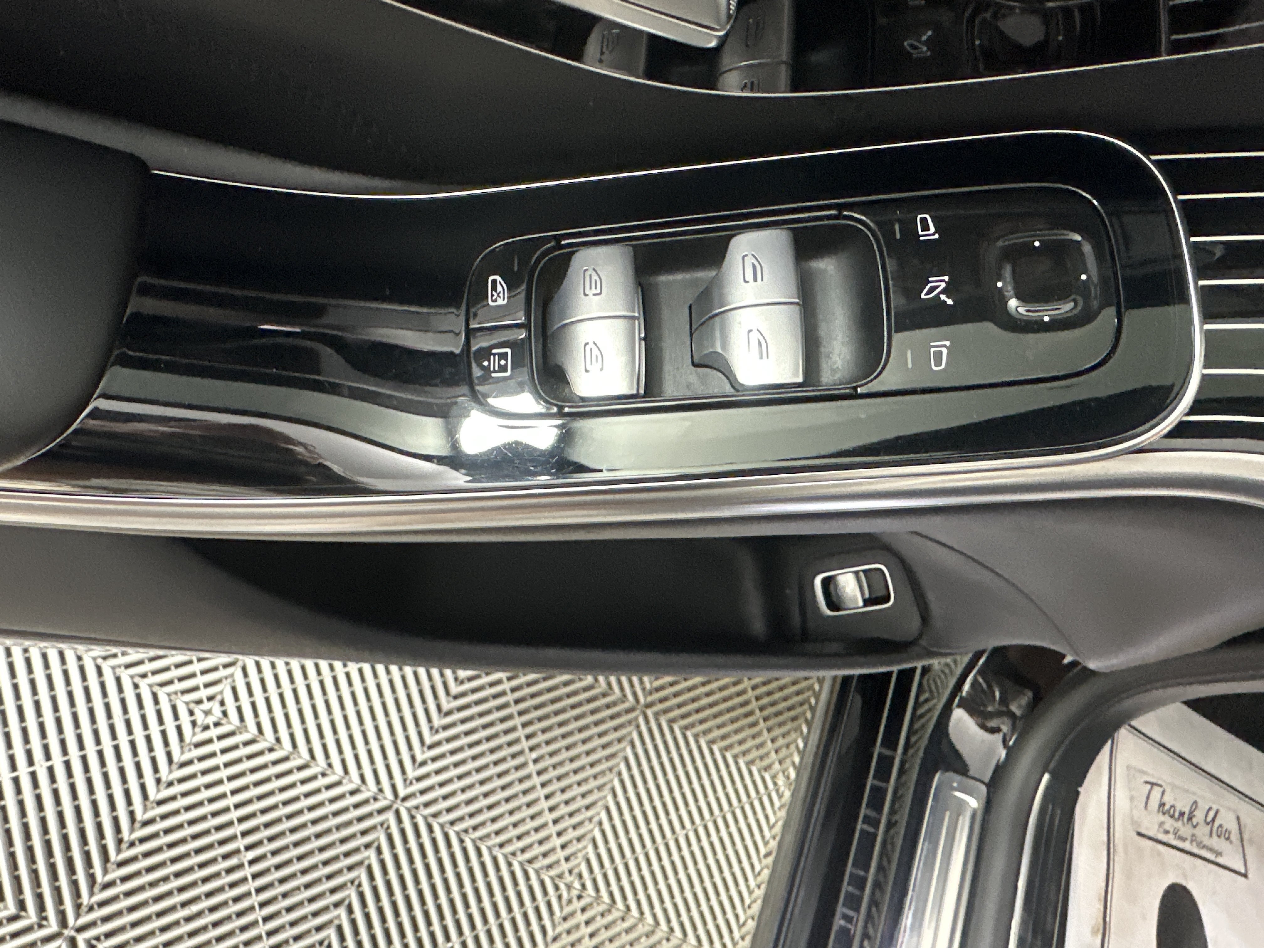 Used 2022 Black Mercedes-Benz Maybach S 580 image 11