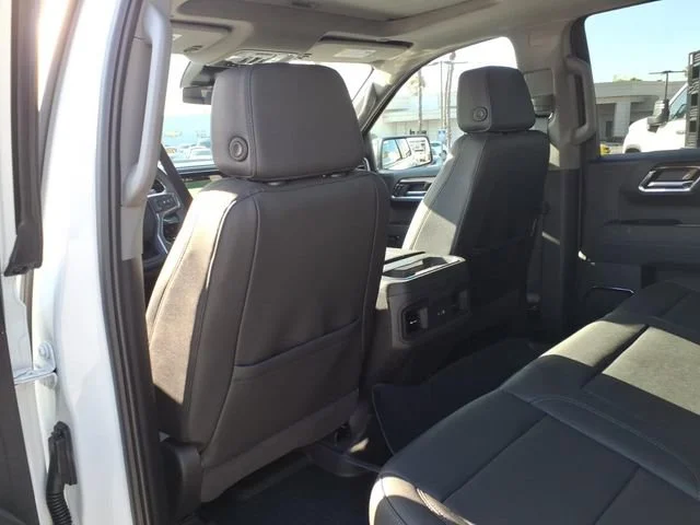 Used 2026 Summit White Chevrolet LT Trail Boss image 14