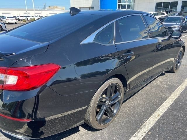 Certified Used 2018 Crystal Black Pearl Honda Sport 1.5T image 8