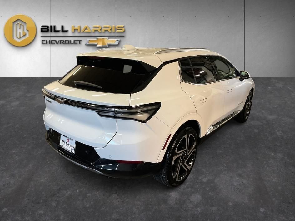 Used 2026 White Chevrolet LT image 2