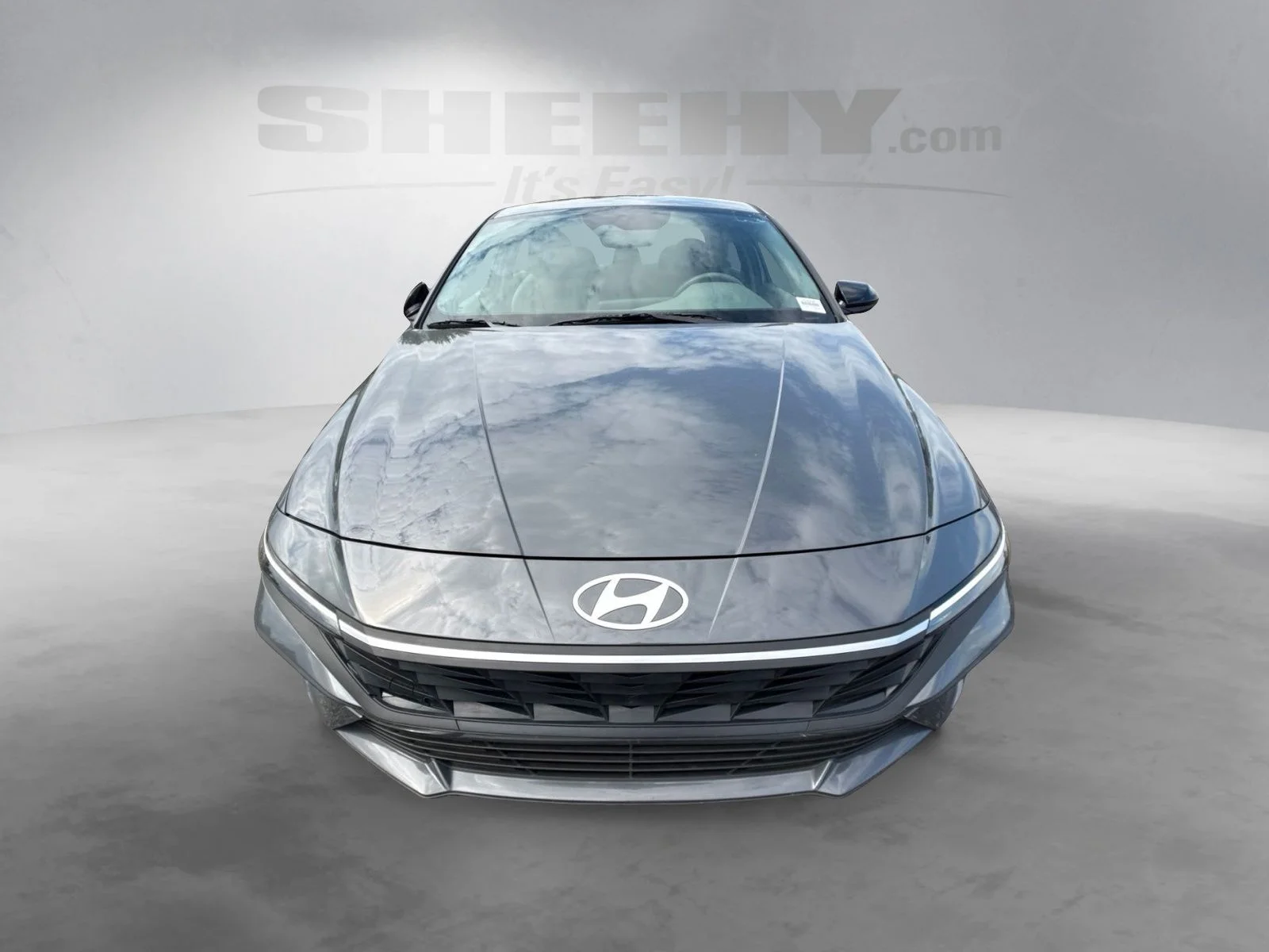Used 2025 Gray Hyundai SEL Sport image 19
