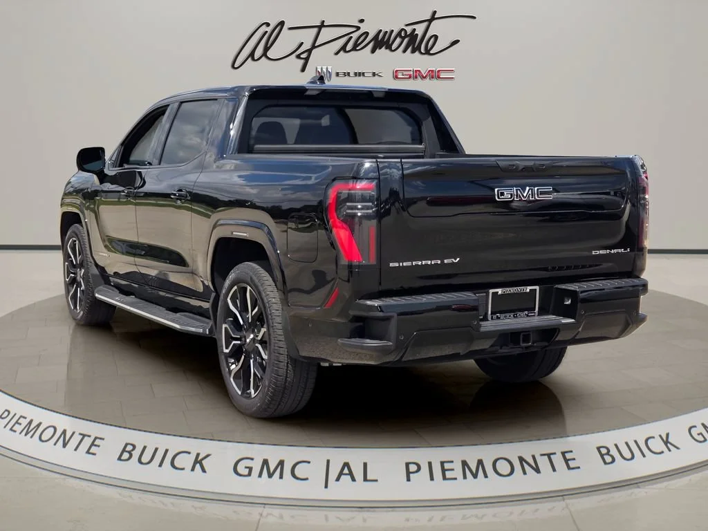 New 2025 Onyx Black GMC Extended Range Denali image 4