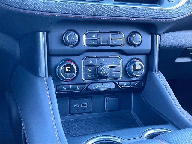 Used 2024 Black Chevrolet RST image 28