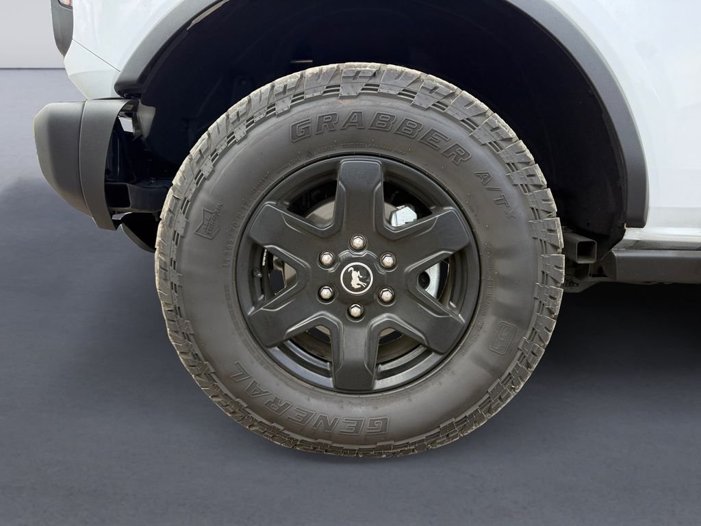 Used 2024 White Ford Black Diamond image 11