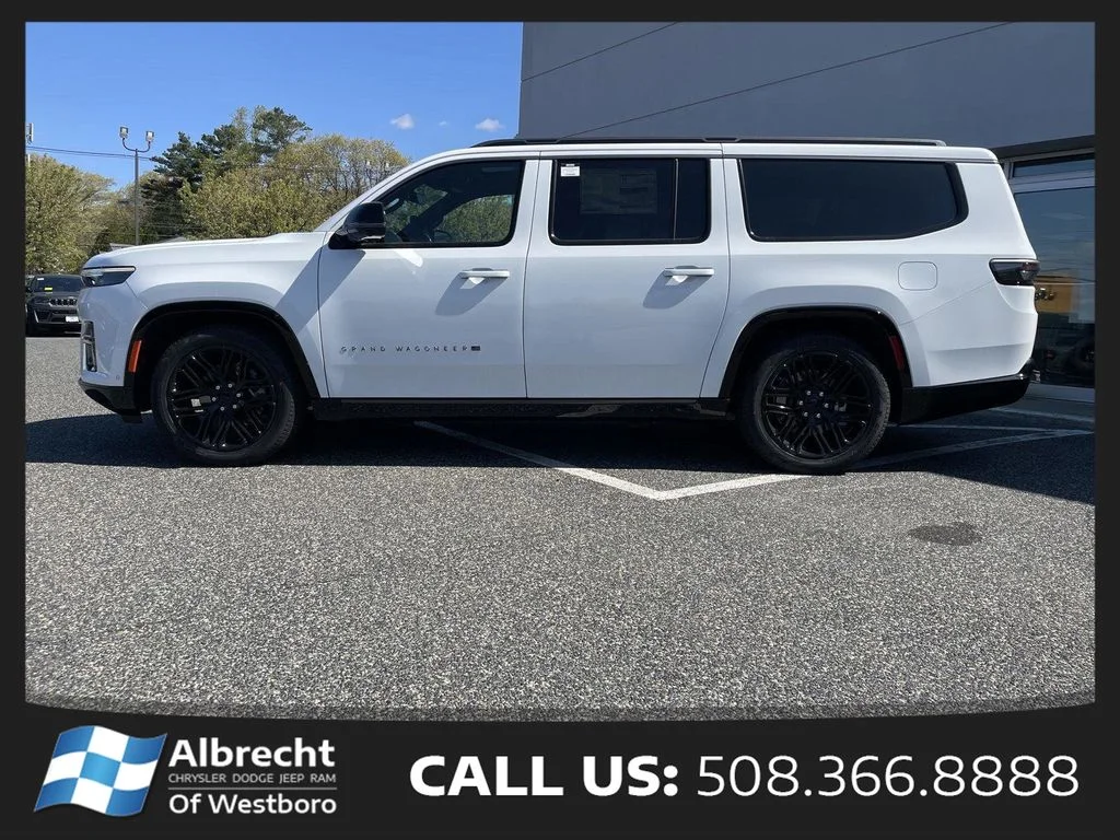 New 2026 Bright White Clear-Coat Exterior Paint Jeep Limited Reserve image 2