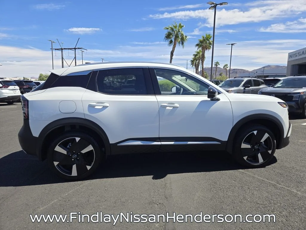 New 2026 White Nissan SR image 8