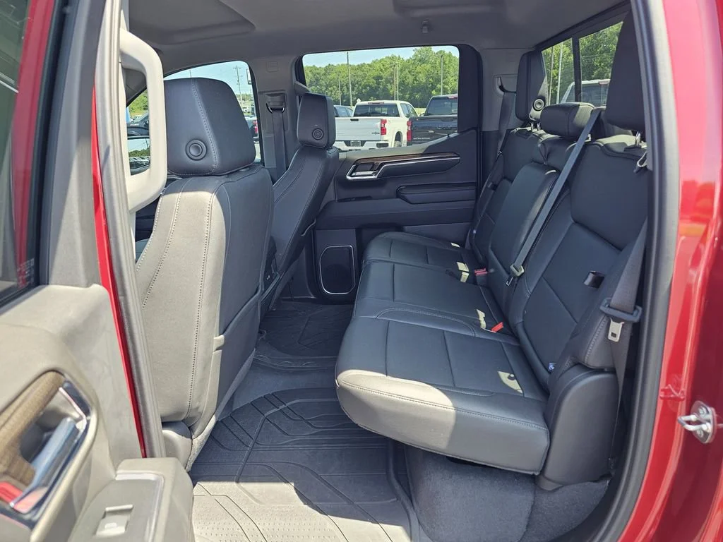 Used 2024 Radiant Red Tintcoat Chevrolet RST image 31