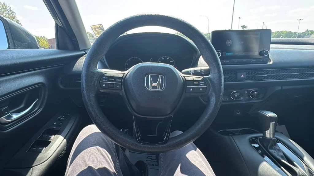 Used 2023 Gray Honda AWD LX image 25
