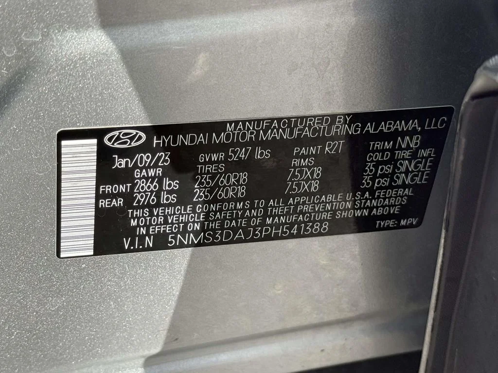 Used 2023 Silver Hyundai SEL image 32