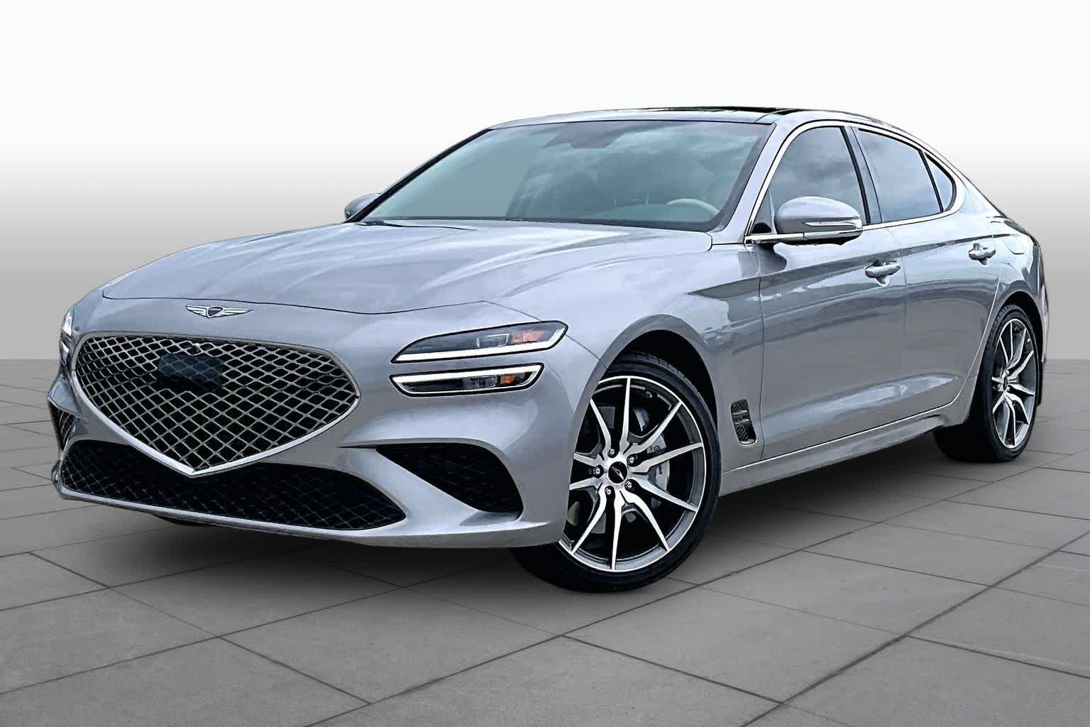 Certified Used 2026 Savile Silver Genesis 2.5T Prestige image 2