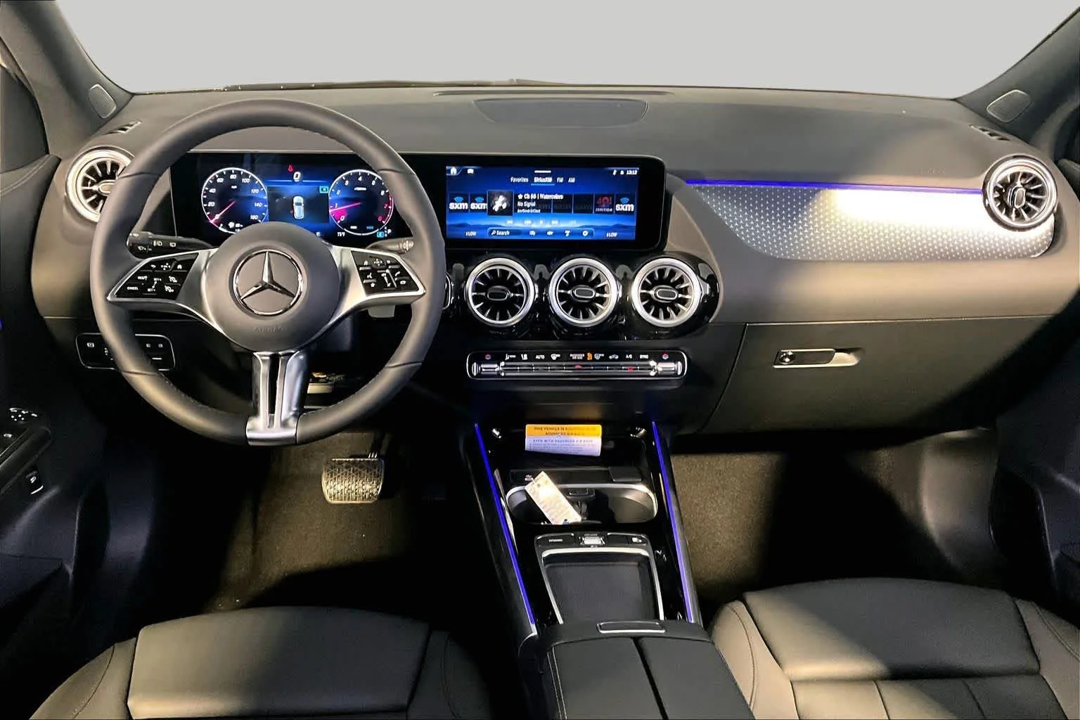 New 2026 Polar White Mercedes-Benz GLA 250 image 7