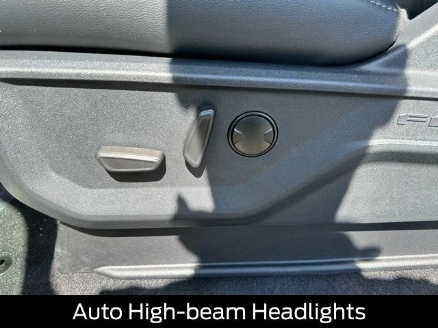 New 2026 Agate Black Metallic Ford XLT image 15