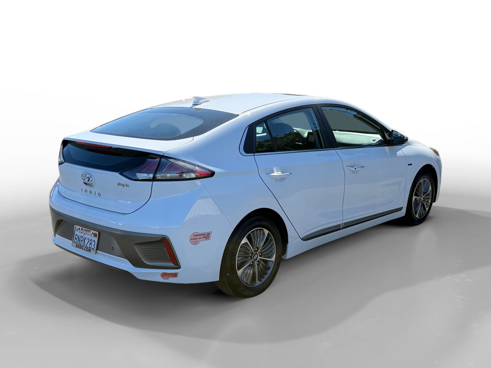 Used 2020 Ceramic White Hyundai Limited image 5
